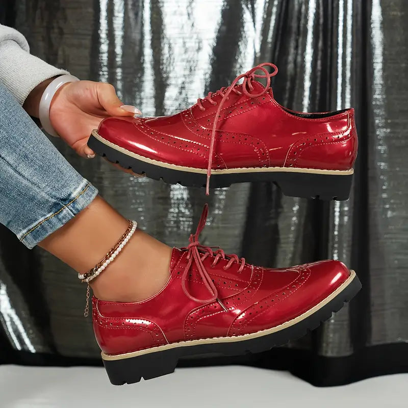 ShopNory | Lackschuhe Im Oxford-Stil mit Klobiger Sohle für Damen
