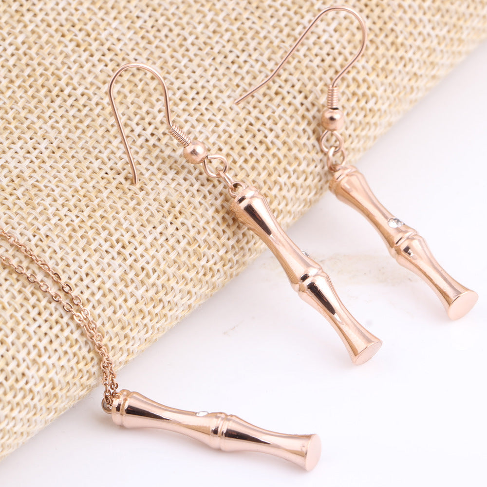 Damen Schmuckset mit eleganten Ohrringen und passender Halskette Shop Nory