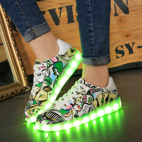 Damen LED Leuchten Sneakers mit buntem Grafikdesign