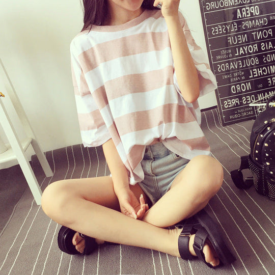 Damen gestreiftes Oversize-T-Shirt aus leichtem Baumwollmix