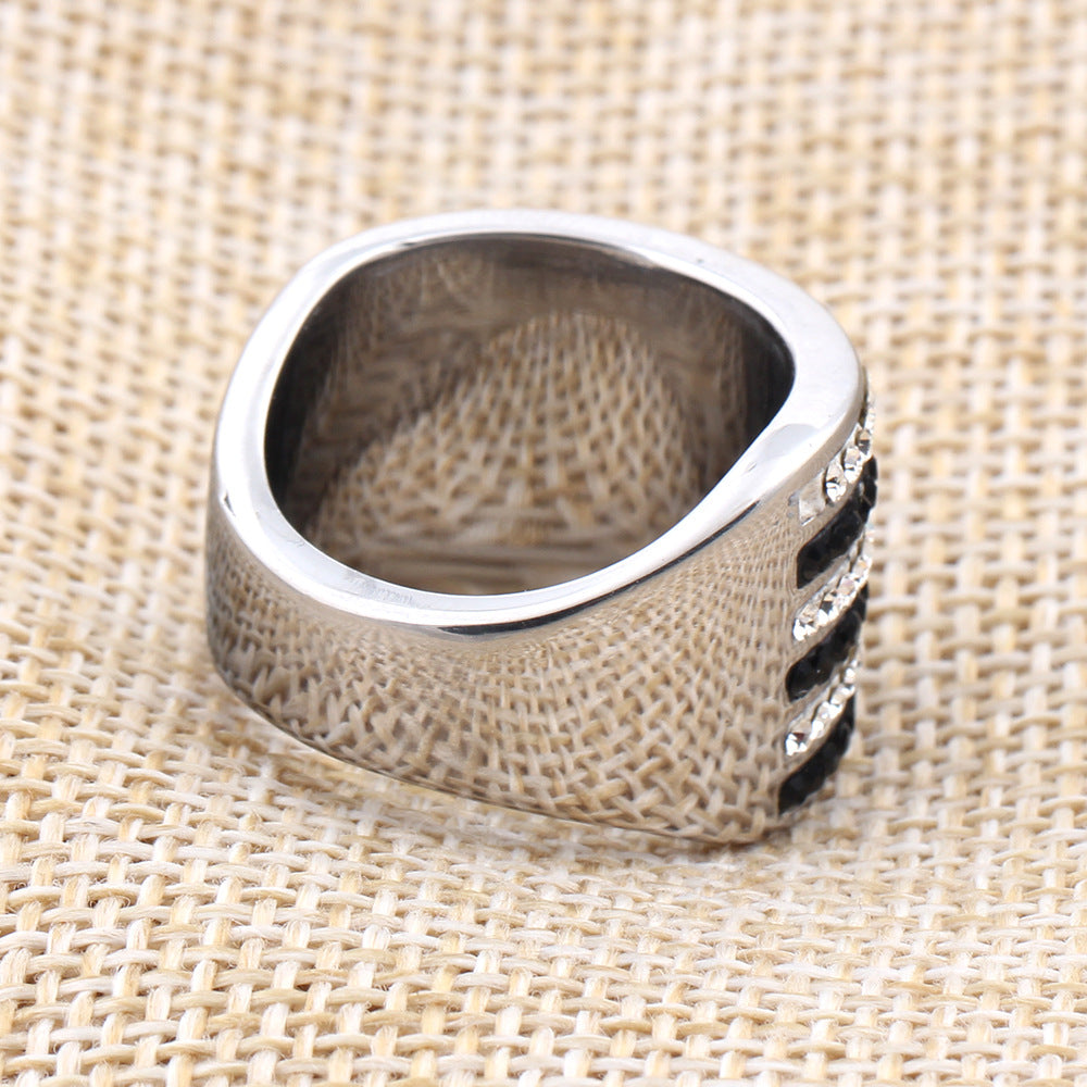 Herren Ring mit feinen Zirkonstein-Akzenten Shop Nory