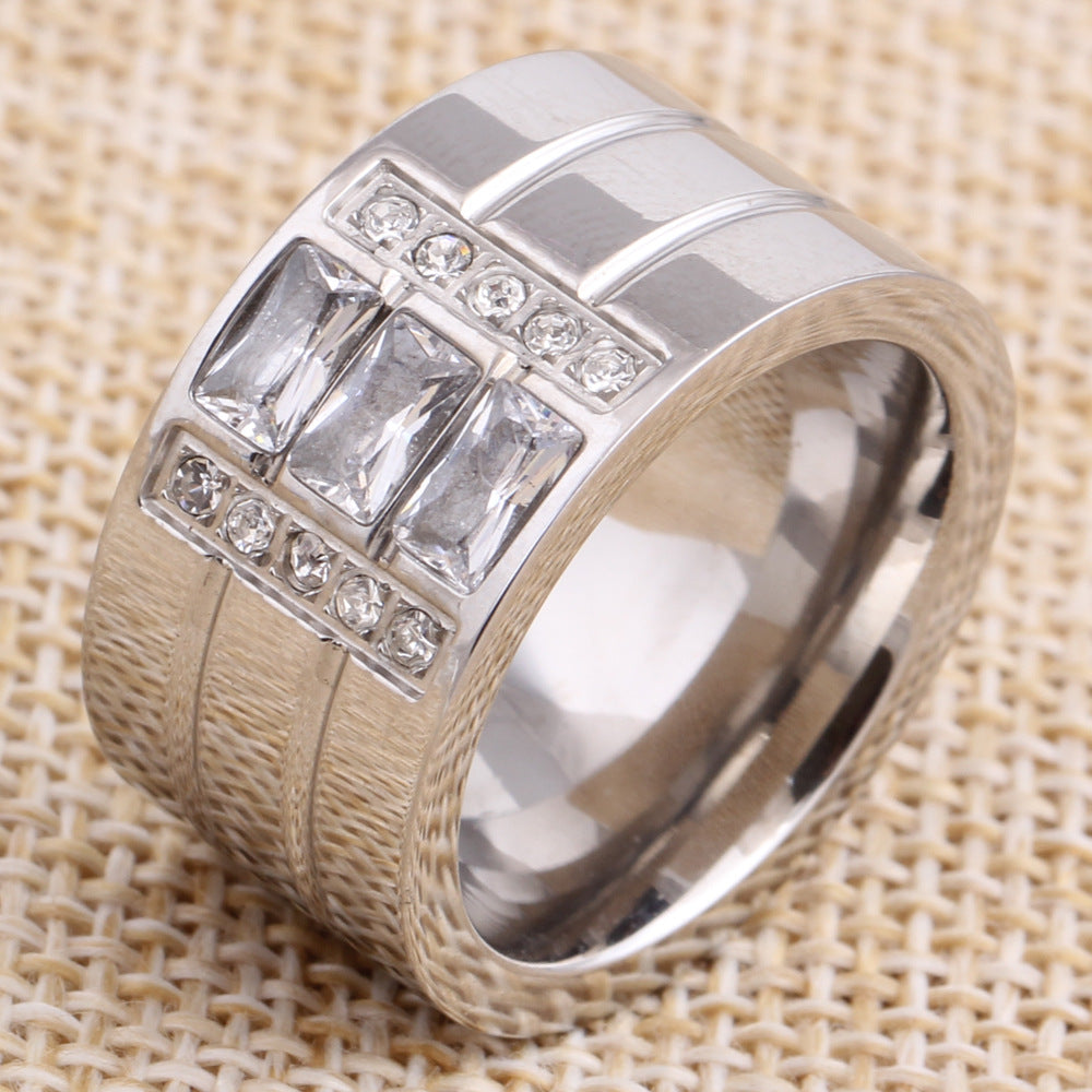Herren Ring mit elegantem, funkelndem Kristallbesatz Shop Nory