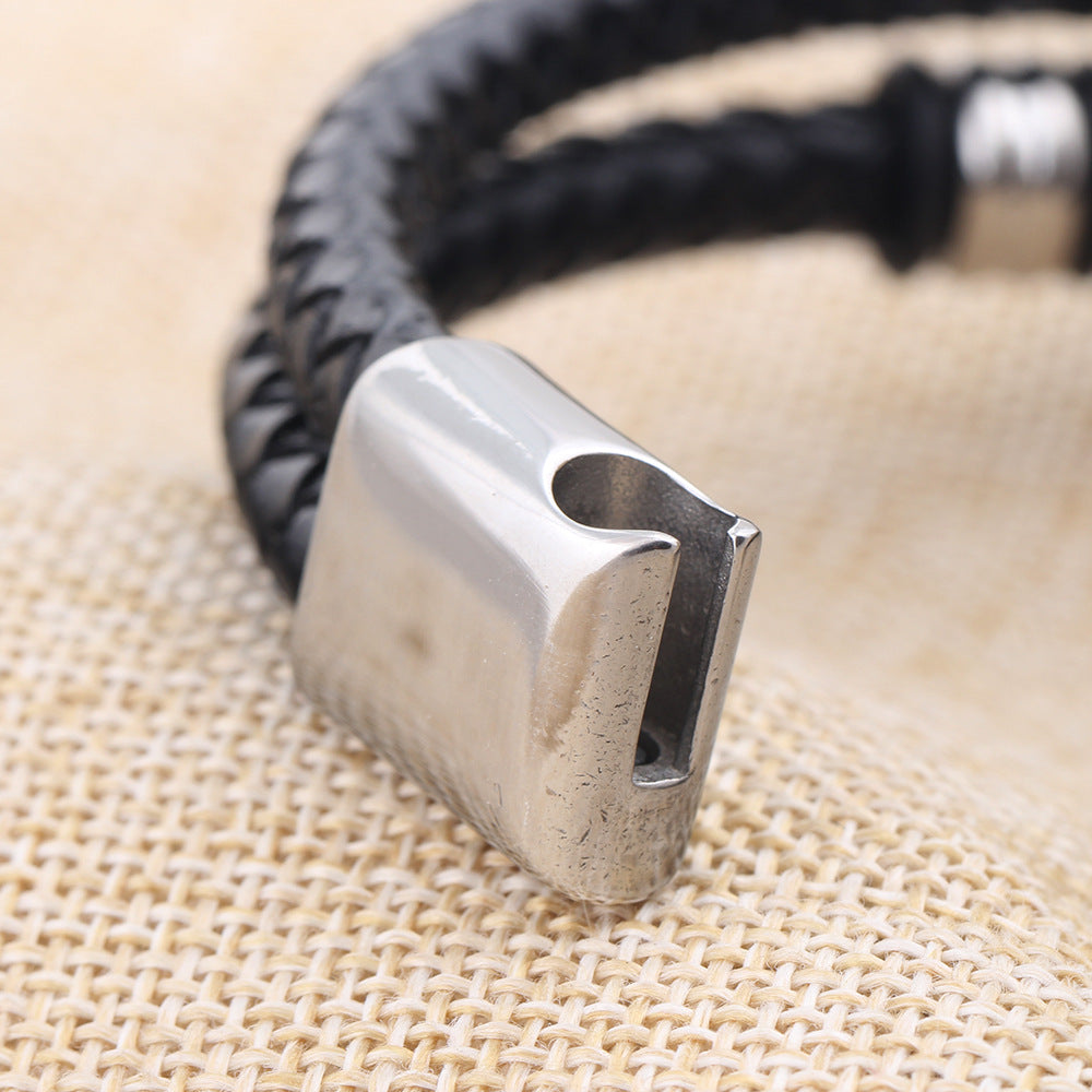 Herren geflochtenes Lederarmband mit stilvollen Edelstahlakzenten Shop Nory