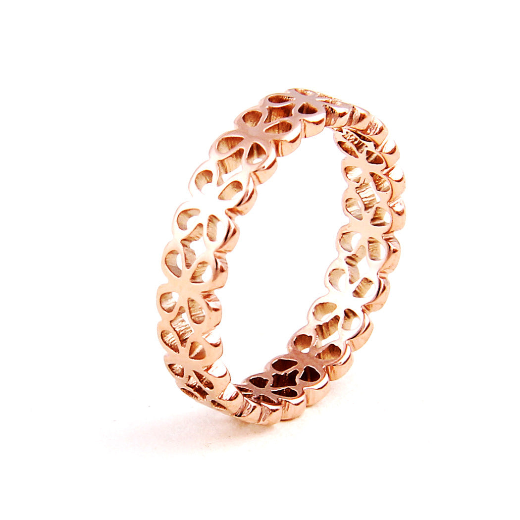 Damen Ring mit eleganten Herzmotiven Shop Nory