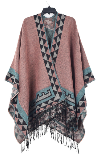 Gestrickter Poncho - Stilvoll & Warm
