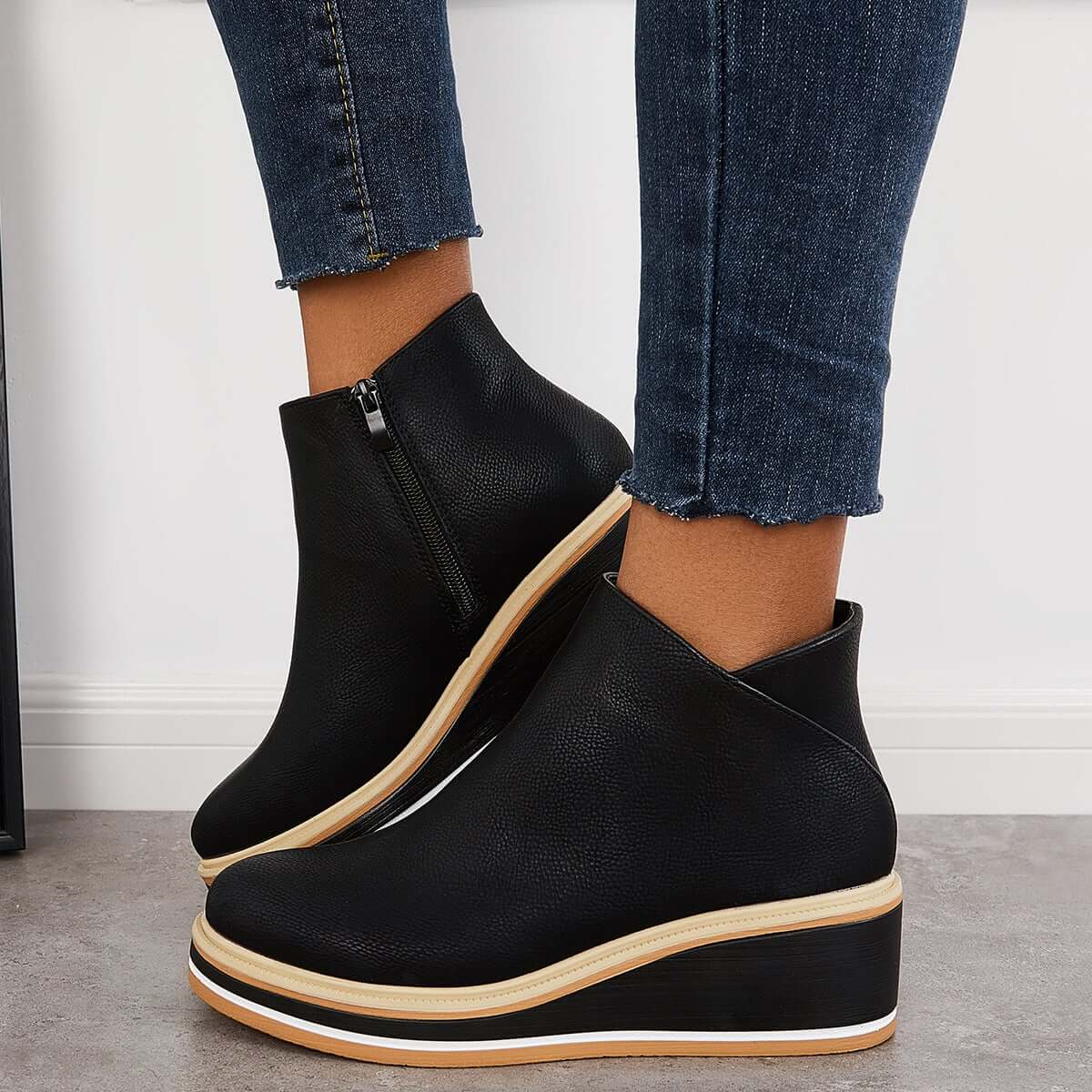 Stiefelette mit Seitenreißverschluss