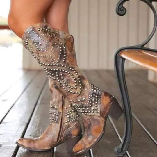 Cowboystiefel mit Absätzen