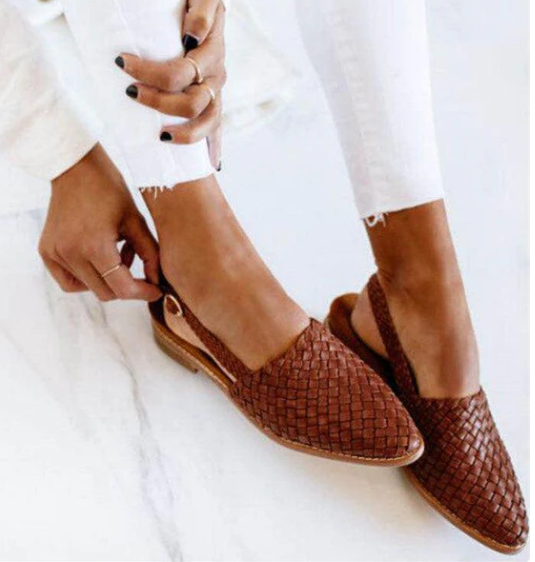 Flat Sandalen