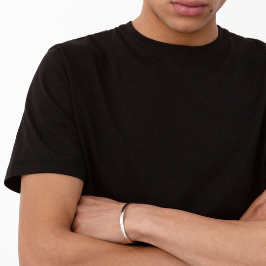 Schlankes Silberarmband mit Gehämmertem Muster für Herren
