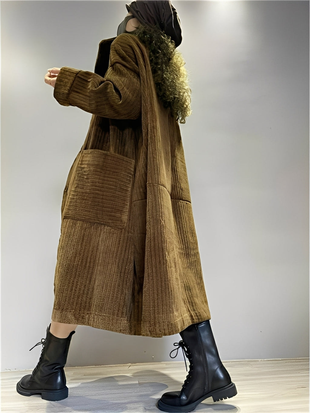 Lange, bequeme Cordjacke mit Taschen für Damen
