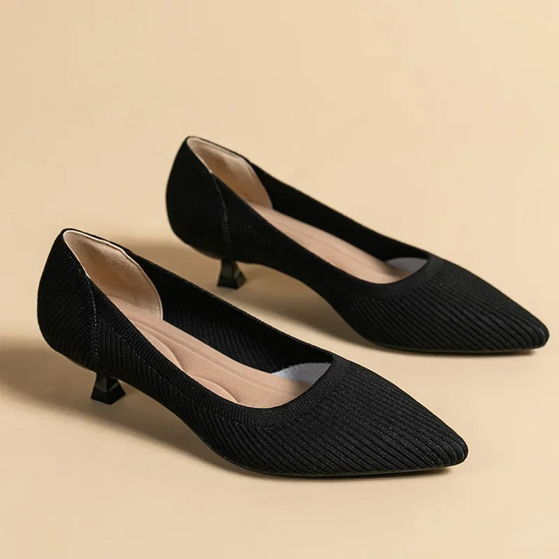 Orthopädische Schuhe mit Absatz