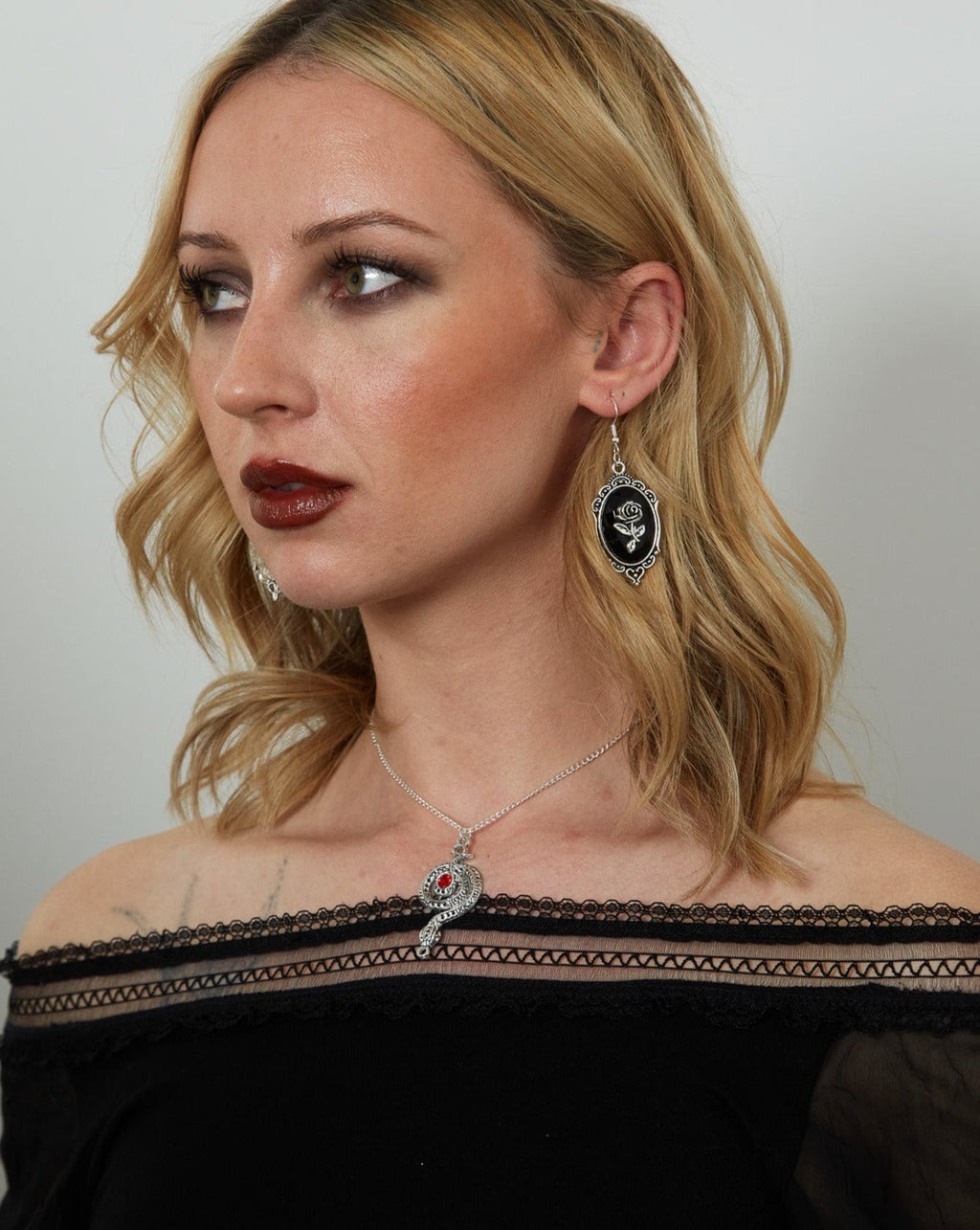 Large Silver Gothic Rose Frame Charm Earrings | Shop Nory