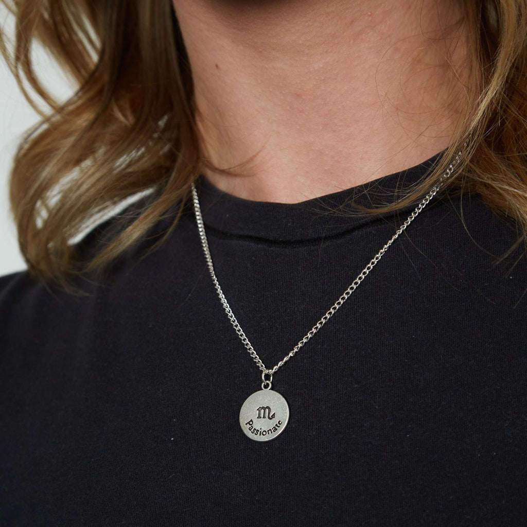 Silber Zodiac Wendbare Münzcharms Halskette | Shop Nory