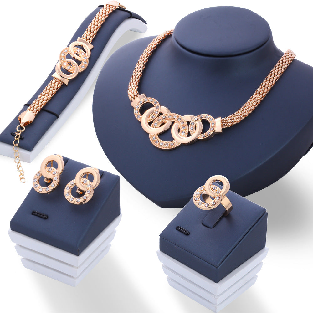 Damen Schmuckset mit funkelnden Elementen und elegantem Design Shop Nory