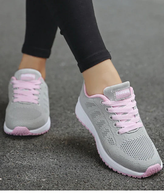 Leichte Turnschuhe aus Mesh