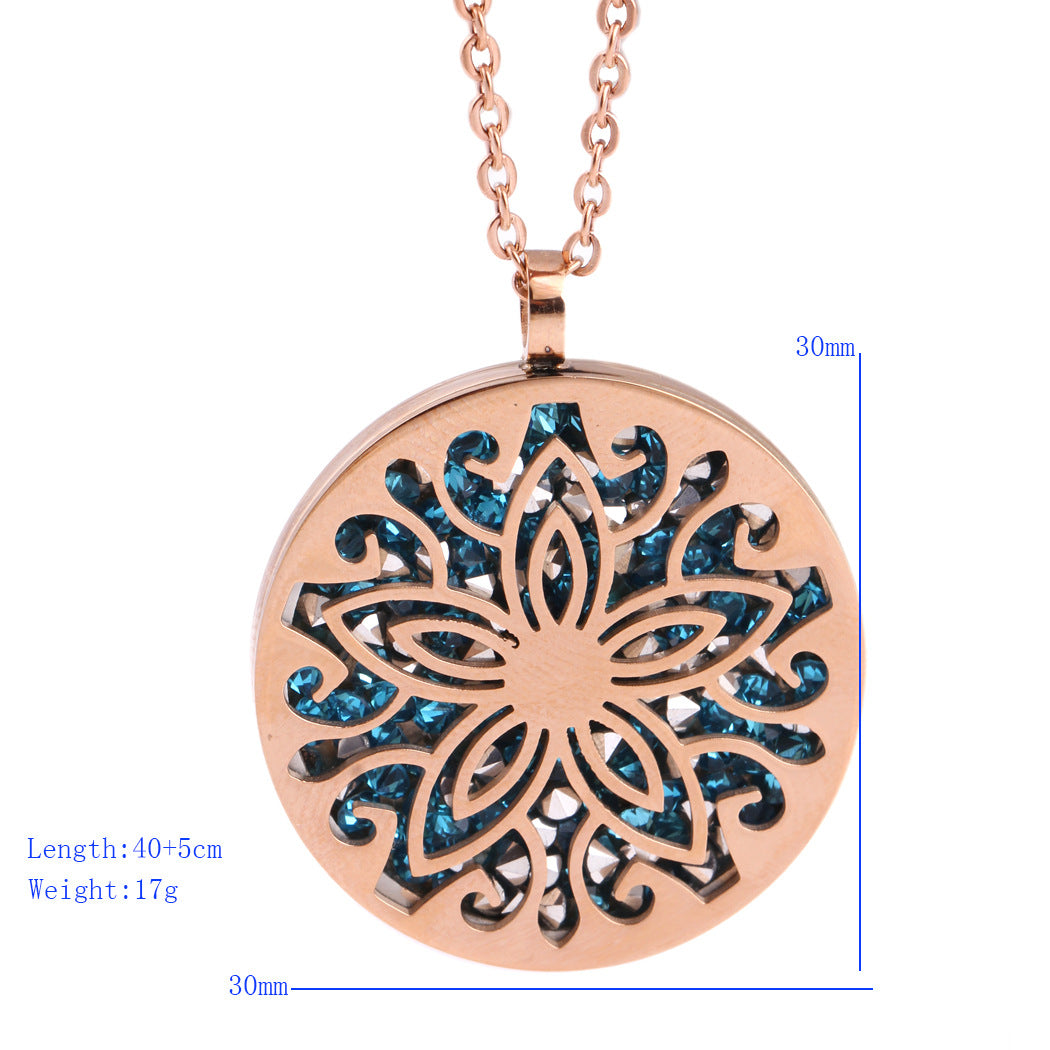 Damen Halskette mit kunstvollem Blumenanhänger aus hochwertigem Edelstahl Shop Nory