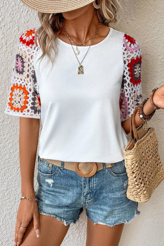 Florales Häkel-T-Shirt für Damen Leicht & Luftig