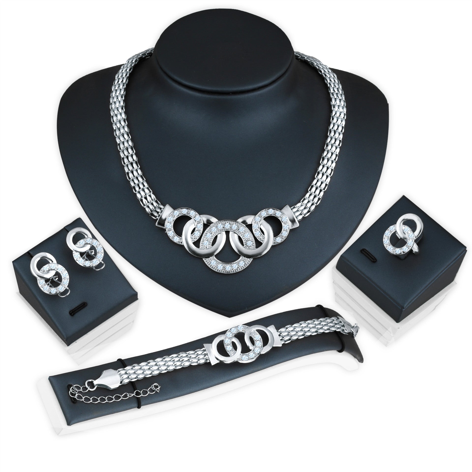 Damen Schmuckset mit funkelnden Elementen und elegantem Design Shop Nory