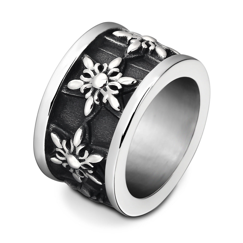 Damen Ring mit floralem, strukturiertem Design und hochglänzender Oberfläche Shop Nory