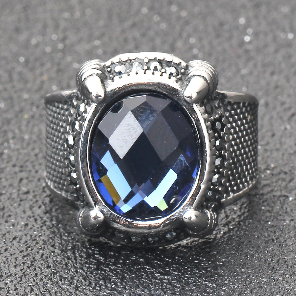 Herren Ring mit hochwertigem, facettiertem blauen Edelstein und kunstvollem Design Shop Nory