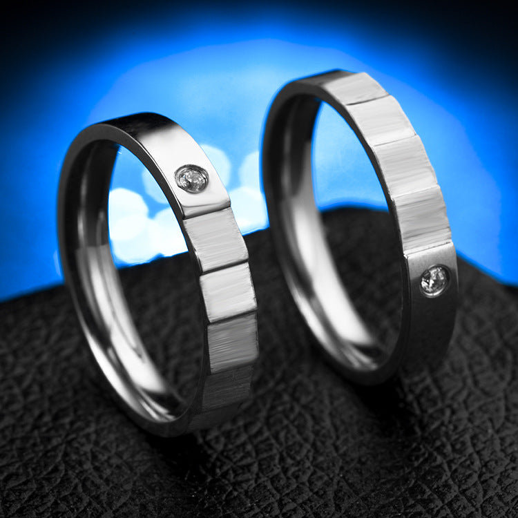 Herren Ring mit elegantem, minimalistischen Design und funkelndem Stein Shop Nory