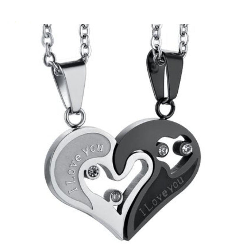 Damen Herzanhänger-Halskette mit Gravur und funkelnden Zirkonia Shop Nory