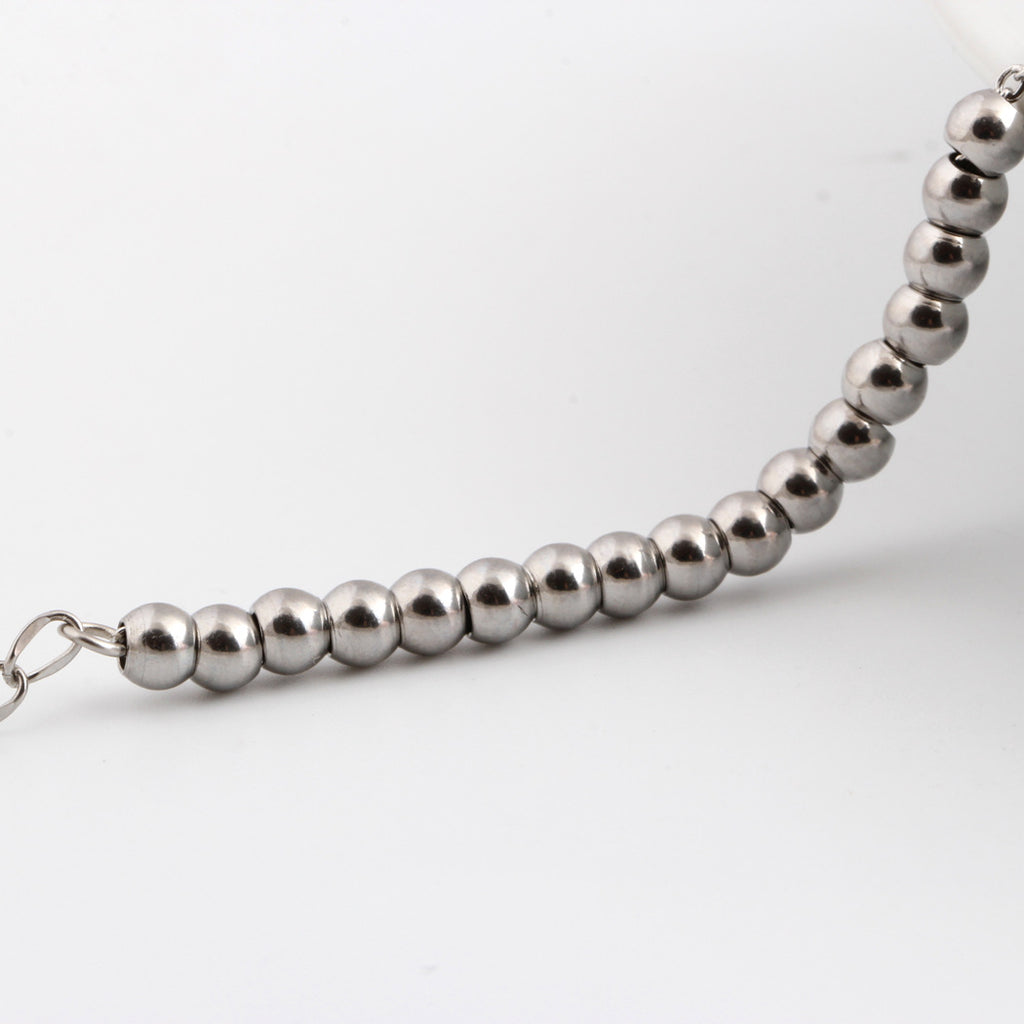 Damen Armband aus hochwertigem Edelstahl mit gravierbarem Charm Shop Nory
