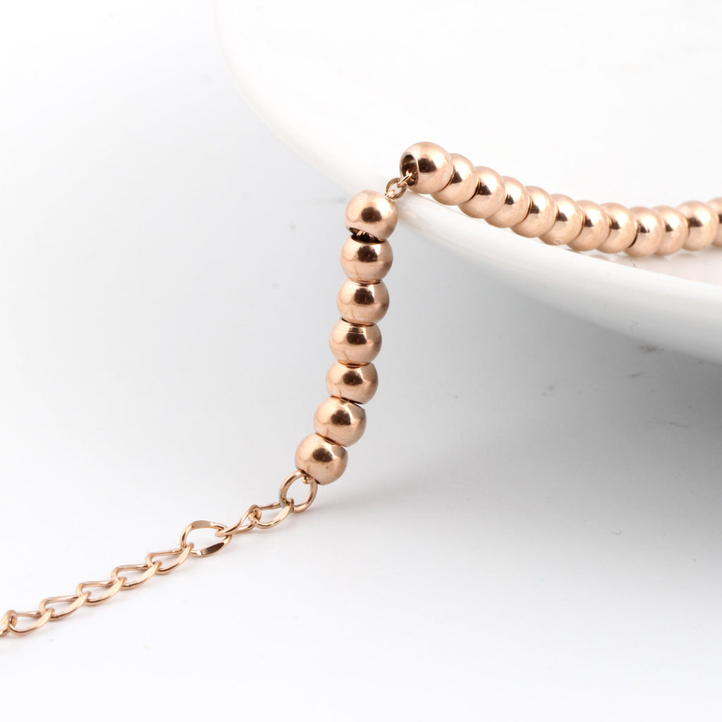 Damen Armband aus hochwertigem Edelstahl mit gravierbarem Charm Shop Nory