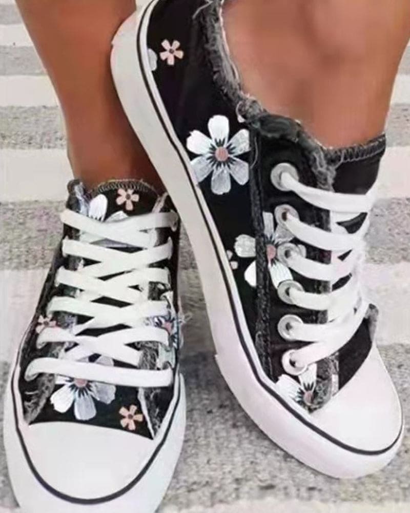 Blumige Denim Sneaker
