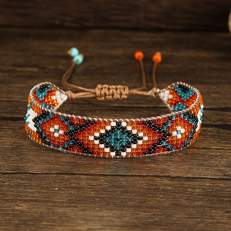 Handgewebtes Böhmisches Armband | Shop Nory