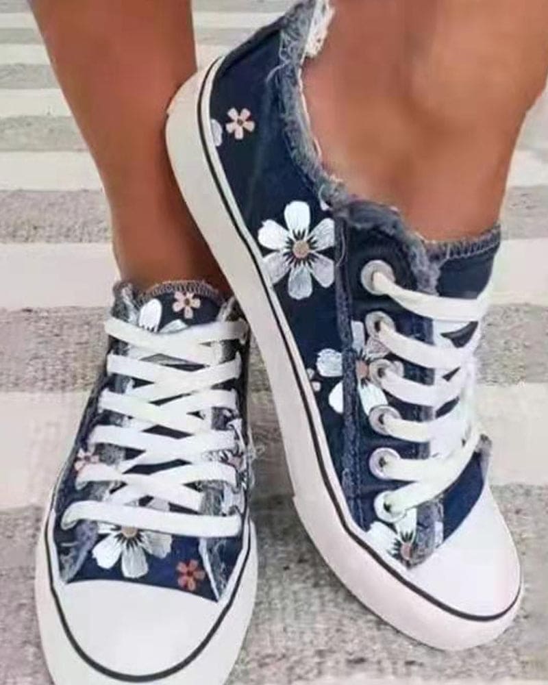 Blumige Denim Sneaker