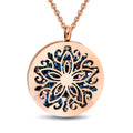 Damen Halskette mit kunstvollem Blumenanhänger aus hochwertigem Edelstahl Shop Nory