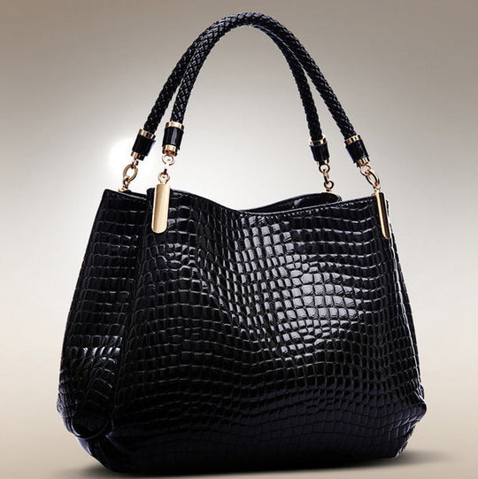 Schultertasche mit Krokodil Muster
