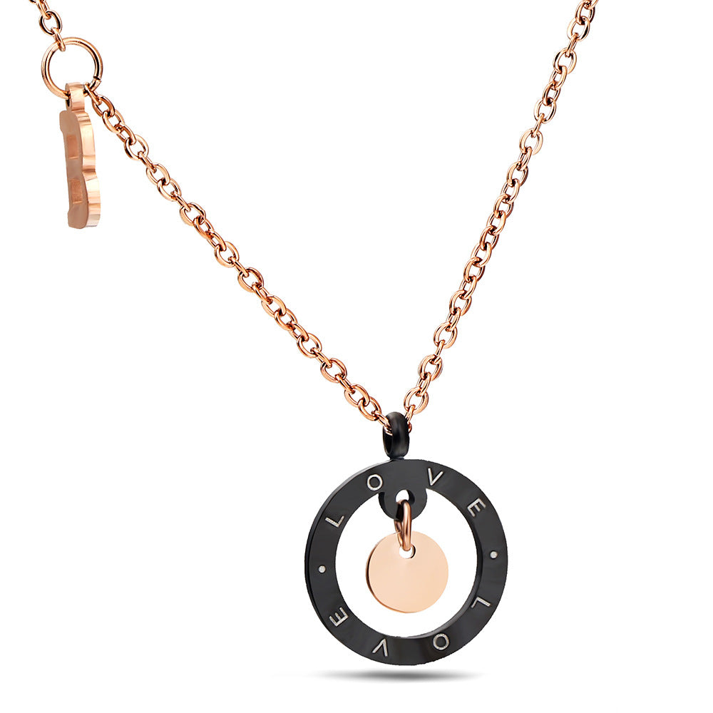 Damen Halskette mit einzigartigem LOVE-Anhänger und feinem Kettendesign Shop Nory