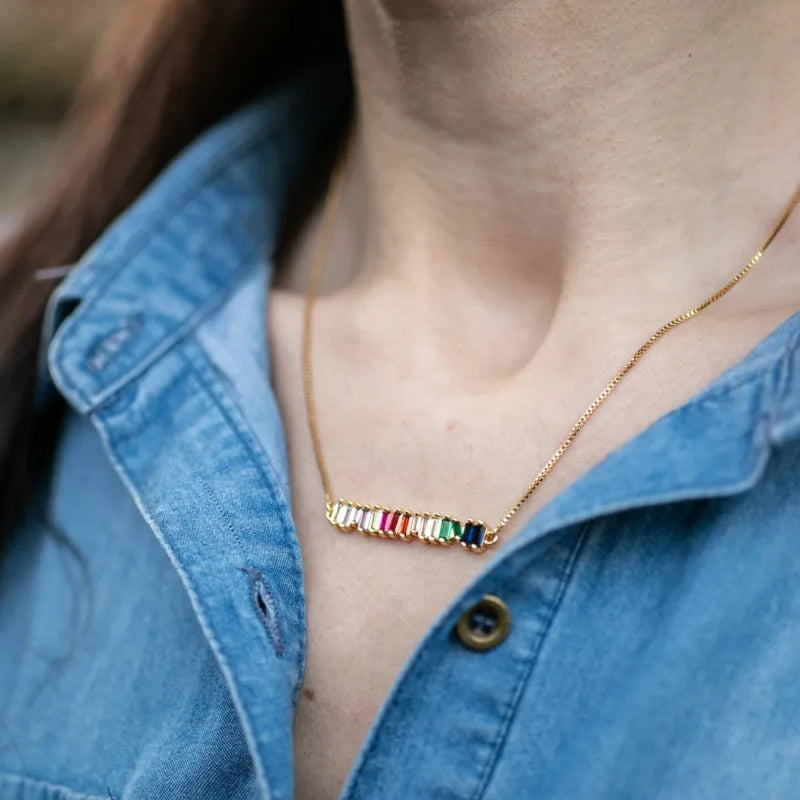 Bunte Unregelmäßige Kristallhalskette | Shop Nory
