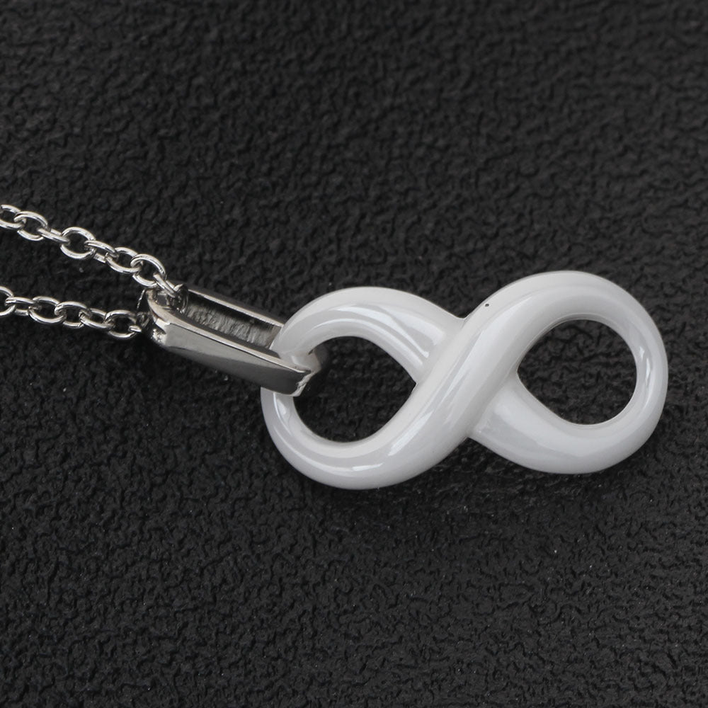 Damen Halskette mit symbolischem Unendlichkeit-Anhänger aus hochwertigem Edelstahl Shop Nory