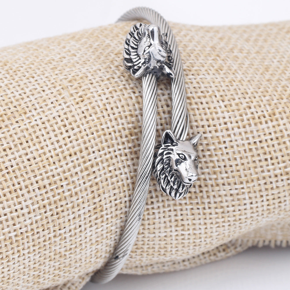 Damen Armband mit kunstvollem Löwenkopf-Design Shop Nory