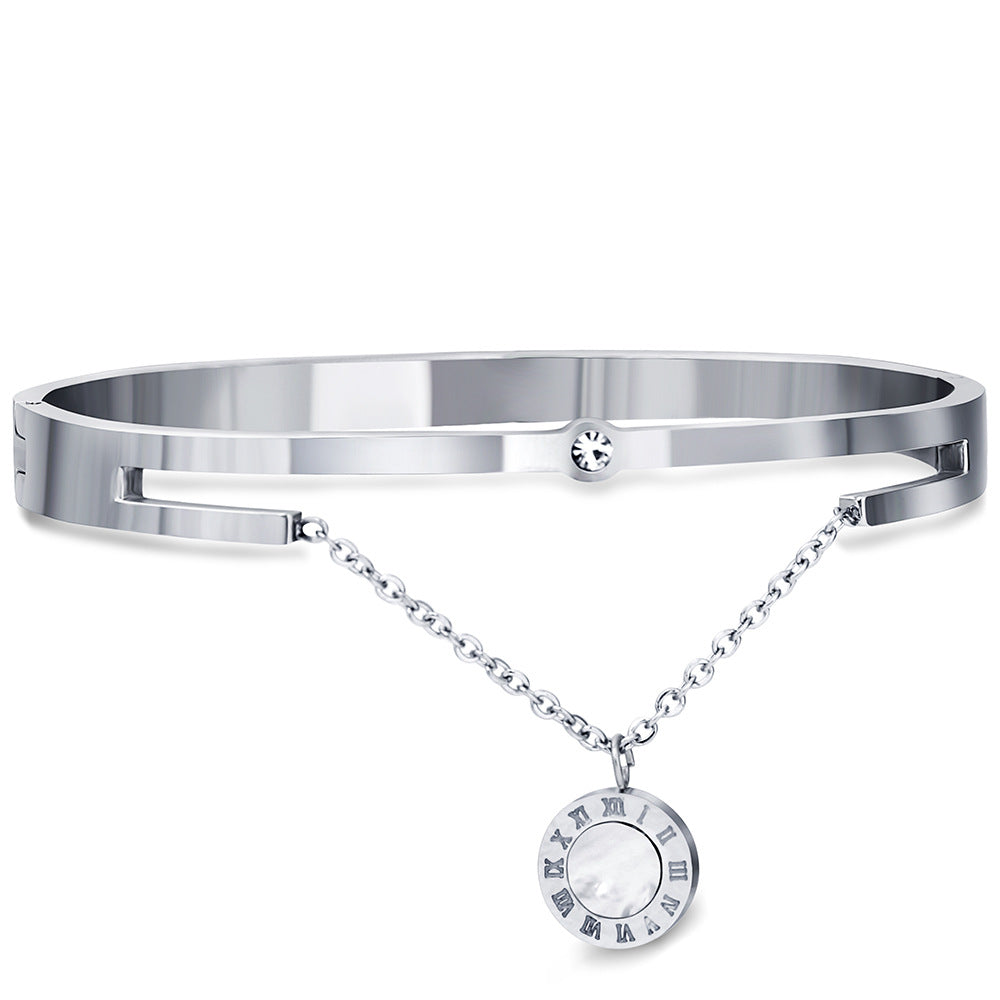Damen Armreif mit elegantem Anhänger und funkelndem Kristall Shop Nory