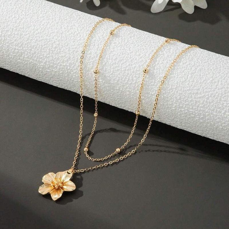 Halskette Mit Blumenanhänger | Shop Nory