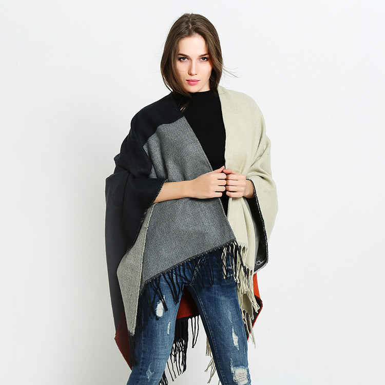 Damen Wendbarer Capeponcho im Blockstreifen-Look mit Fransen Shop Nory