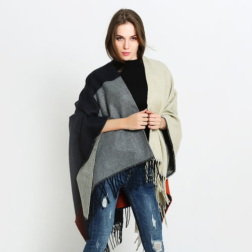 Damen Wendbarer Capeponcho im Blockstreifen-Look mit Fransen Shop Nory