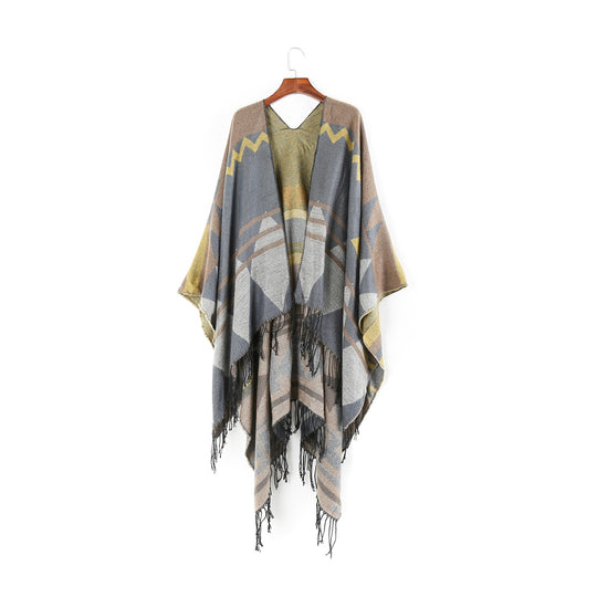 Damen Großer Fransen-Cardigan im Ruana-Stil mit grafischem Jacquard Shop Nory
