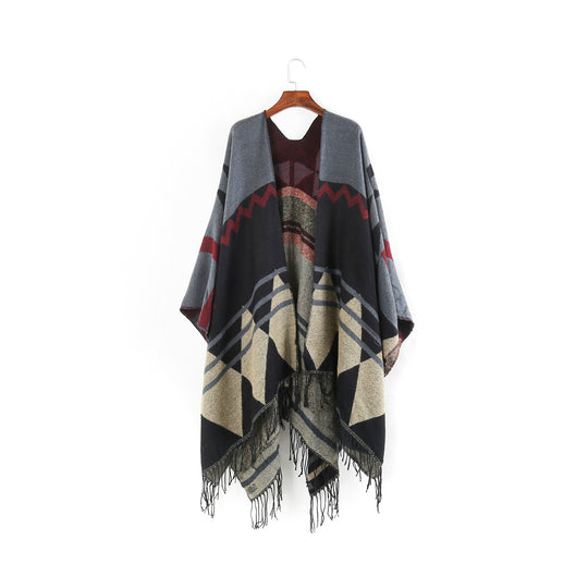 Damen Großer Fransen-Cardigan im Ruana-Stil mit grafischem Jacquard Shop Nory