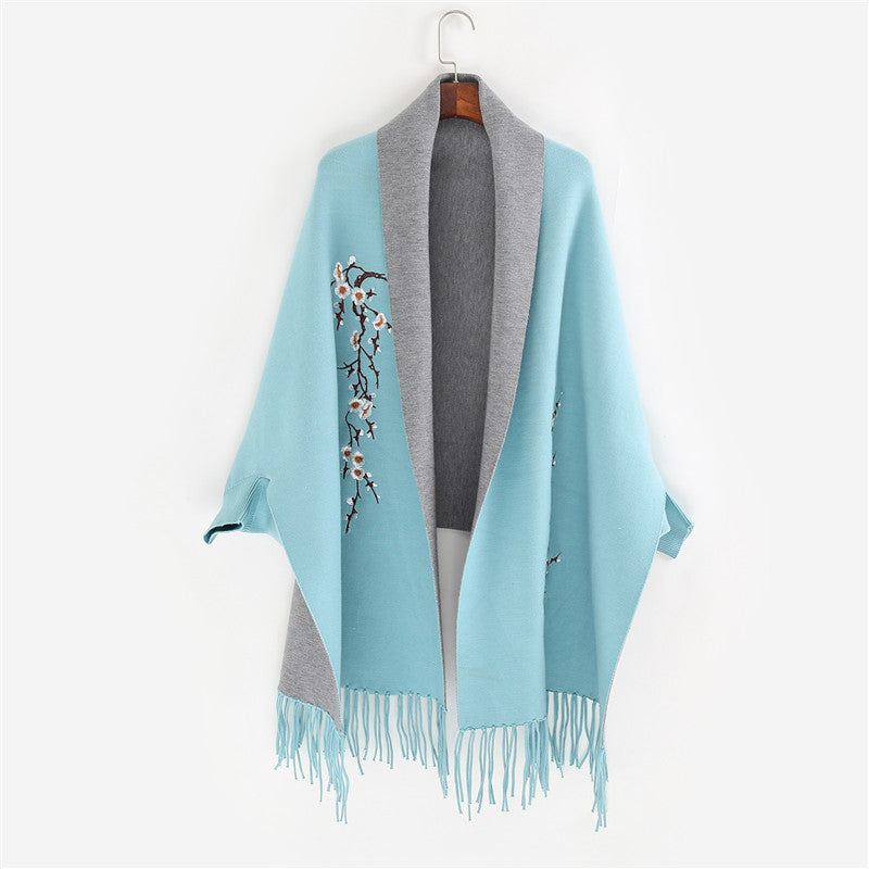 Damen Reversible Strick-Ruana mit Blumenstickerei und Fransensaum Shop Nory