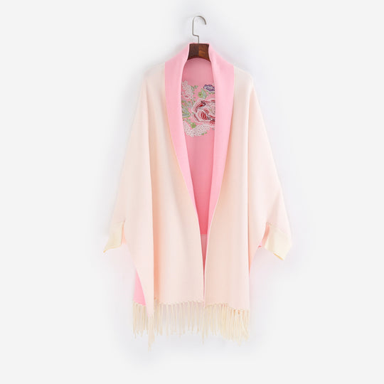 Damen Cape‑Schal mit besticktem Innenfutter und Fransensaum Shop Nory