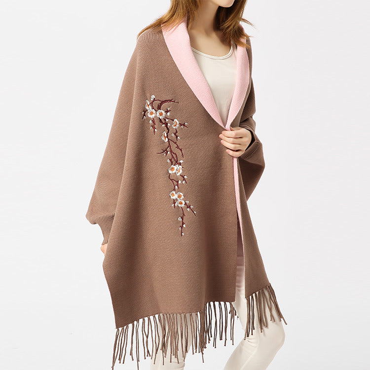 Damen Reversible Strick-Ruana mit Blumenstickerei und Fransensaum Shop Nory