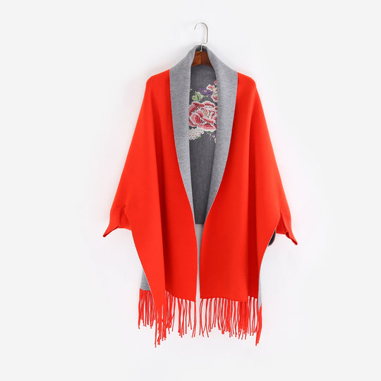 Damen Cape‑Schal mit besticktem Innenfutter und Fransensaum Shop Nory