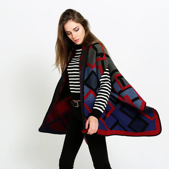 Damen Oversize-Deckeponcho aus Jacquardstrick mit Zierstichkante Shop Nory