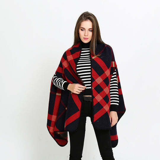 Damen Oversize-Deckeponcho aus Jacquardstrick mit Zierstichkante Shop Nory