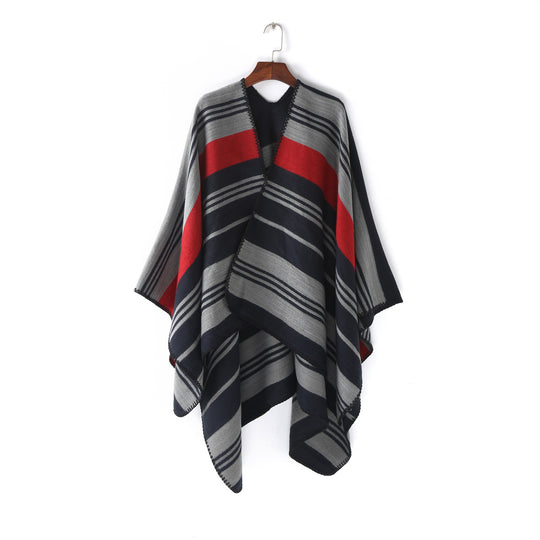 Damen Oversize‑Ruana‑Überwurf mit gestreiftem Jacquard und Zierstichkante Shop Nory